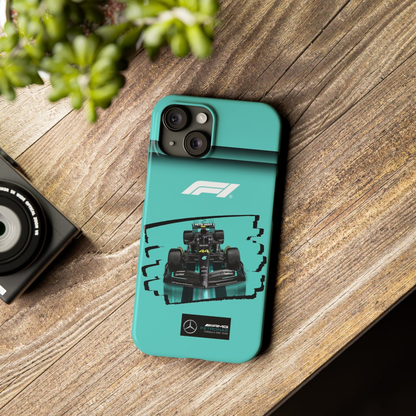 F1 Mercedes Green Edition iPhone Cases: Elegance Meets Speed!