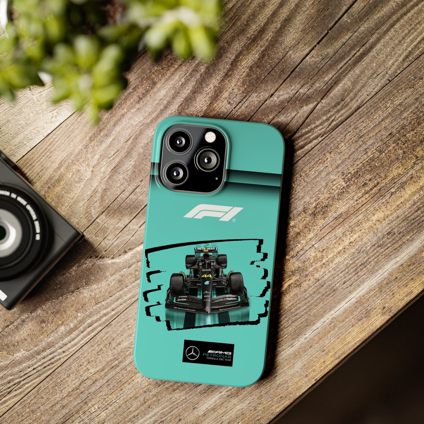 F1 Mercedes Green Edition iPhone Cases: Elegance Meets Speed!