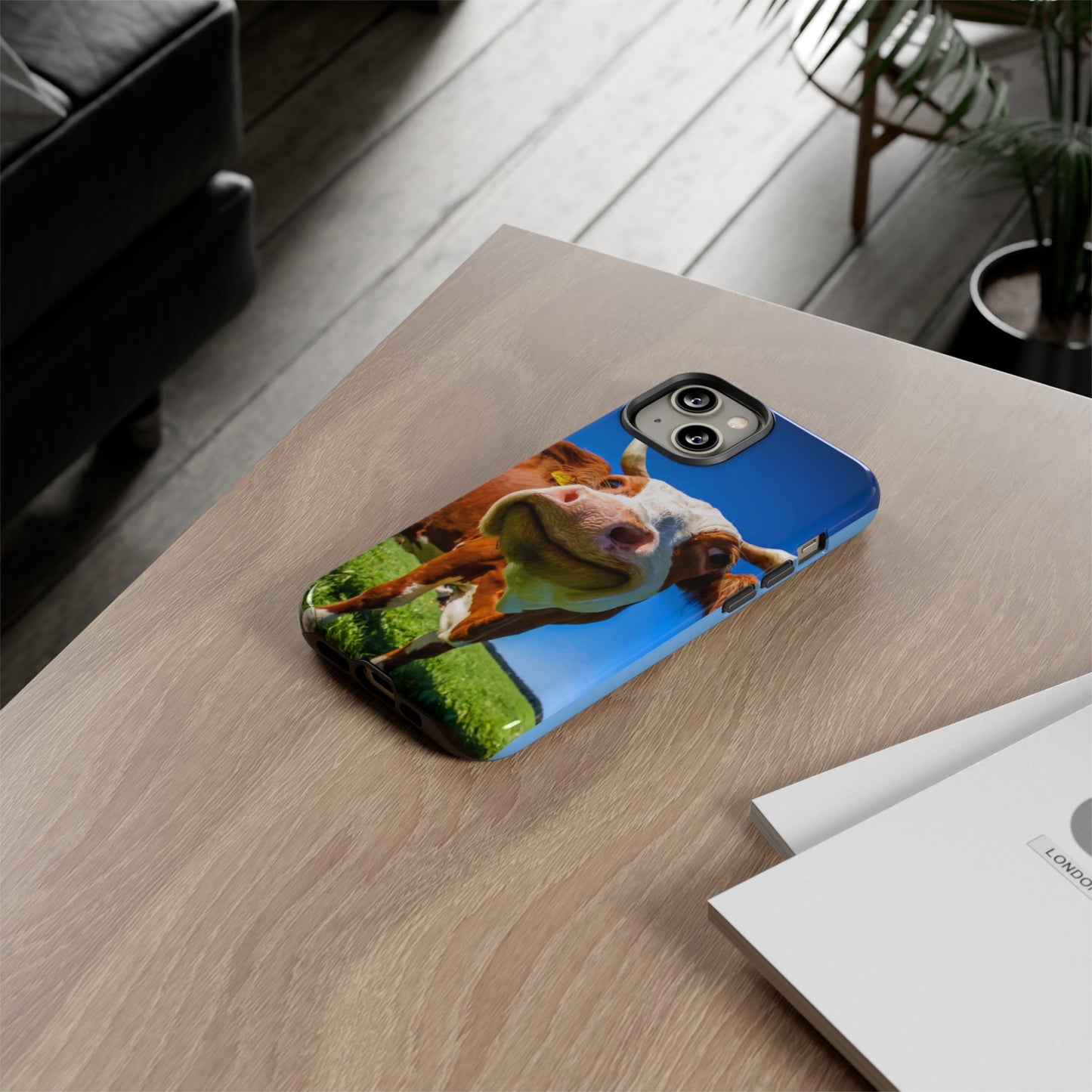 Dutch Cow Delight: Iphone 15, 14, 13, 12 Cases
