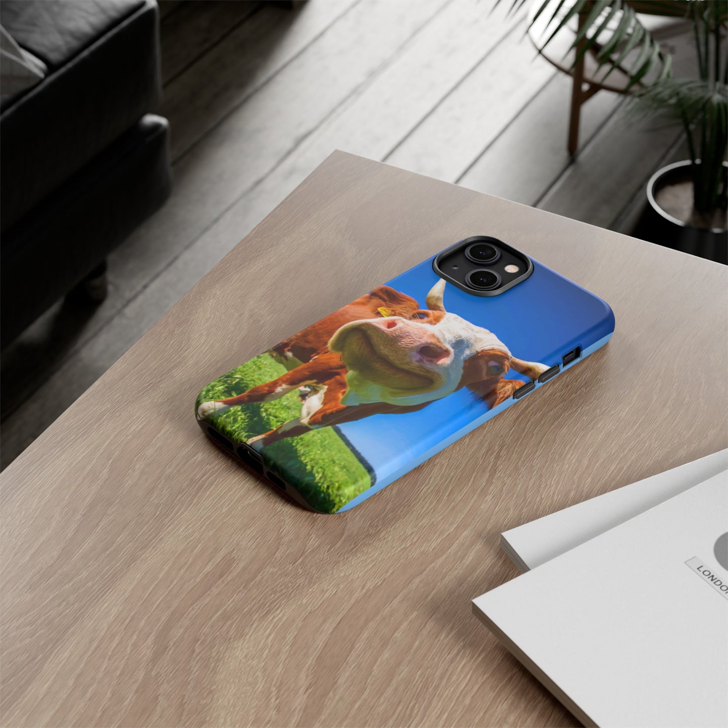 Dutch Cow Delight: Iphone 15, 14, 13, 12 Cases