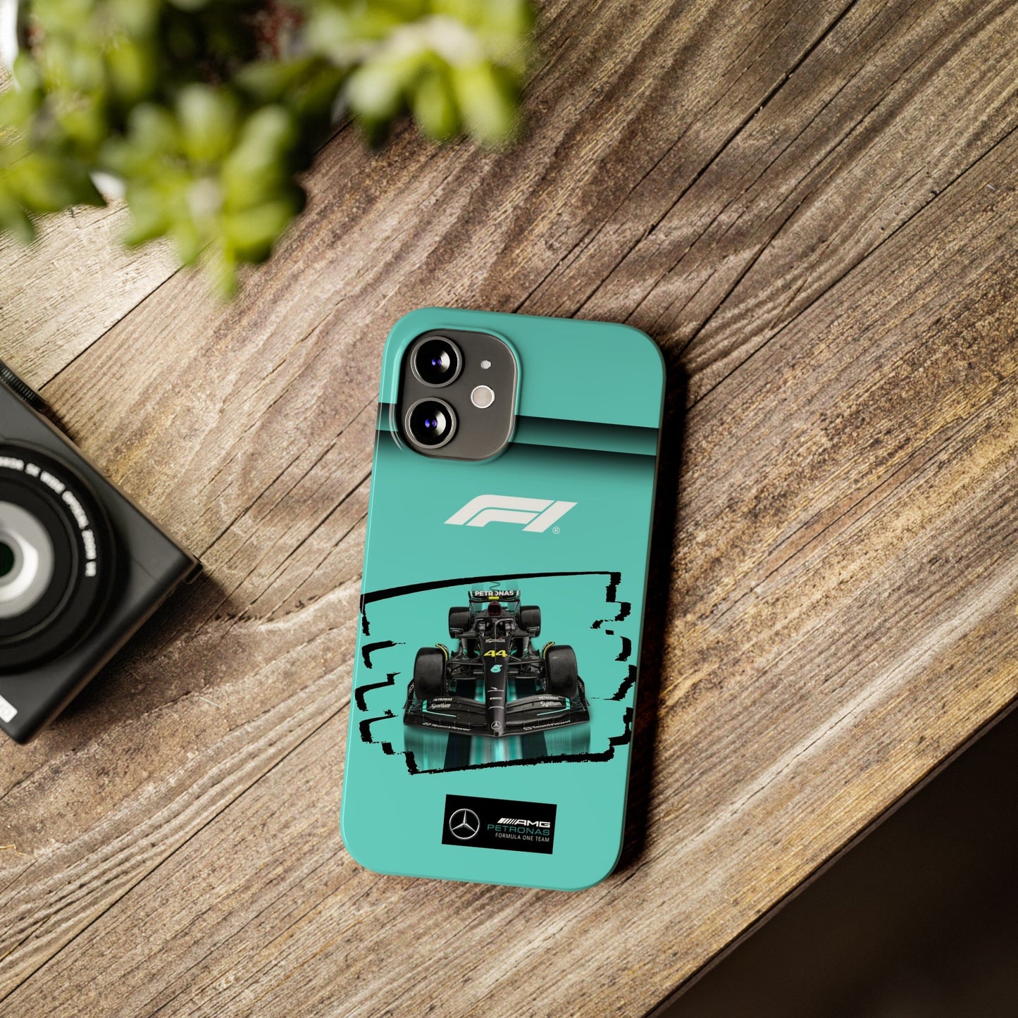 F1 Mercedes Green Edition iPhone Cases: Elegance Meets Speed!